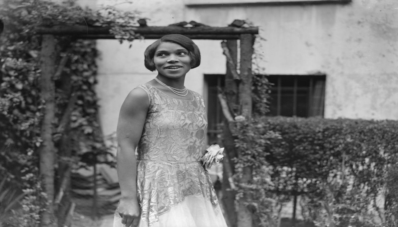 Marian Anderson's love letters are the center of a new performance at The Penn Museum. Photo: London Express/Getty Images.