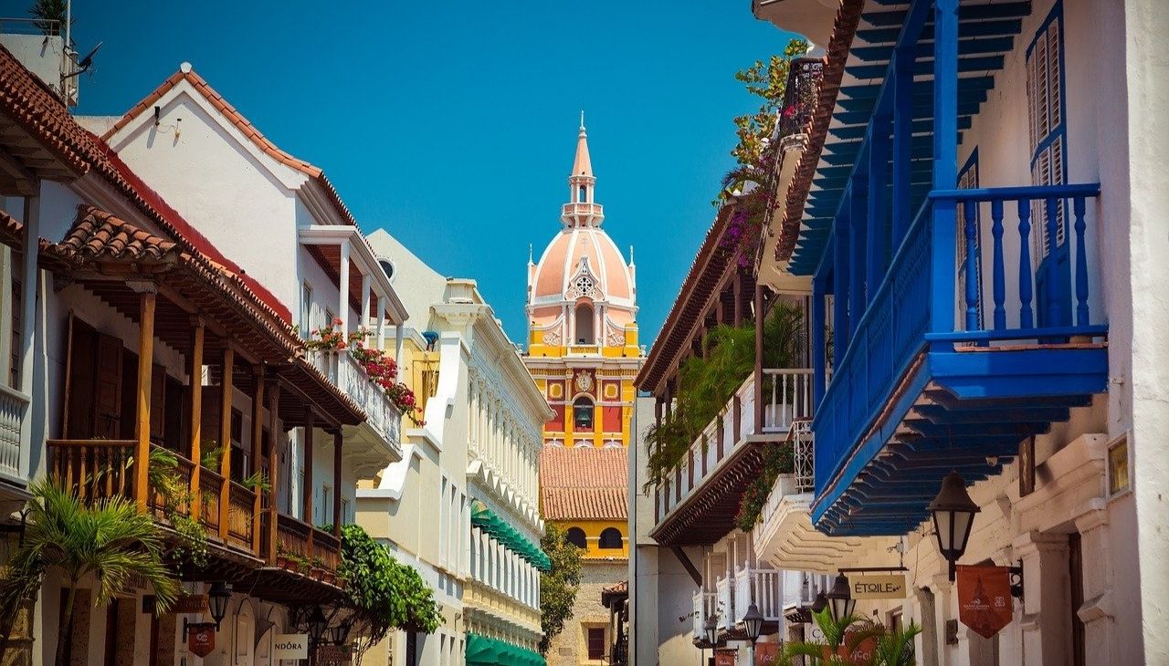 Cartagena de Indias es una ciudad del caribe con casas de colores en el centro histórico. Foto: Pixabay