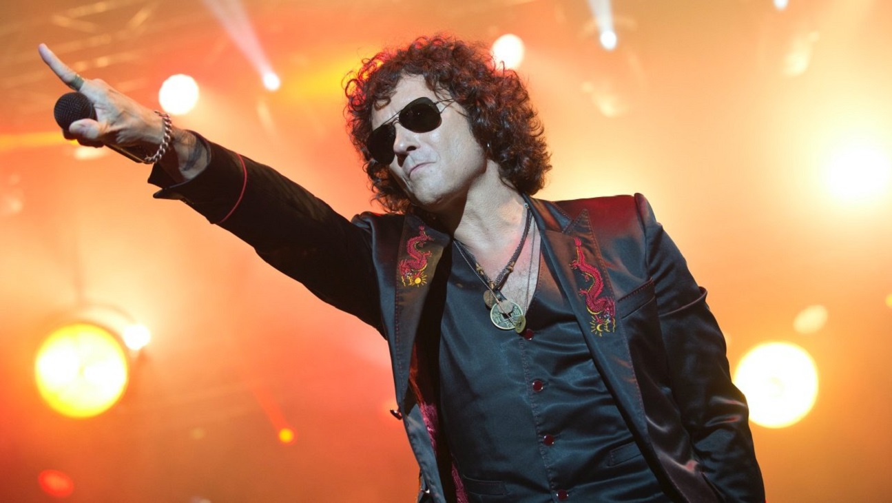 Bunbury will say his last goodbye on stage