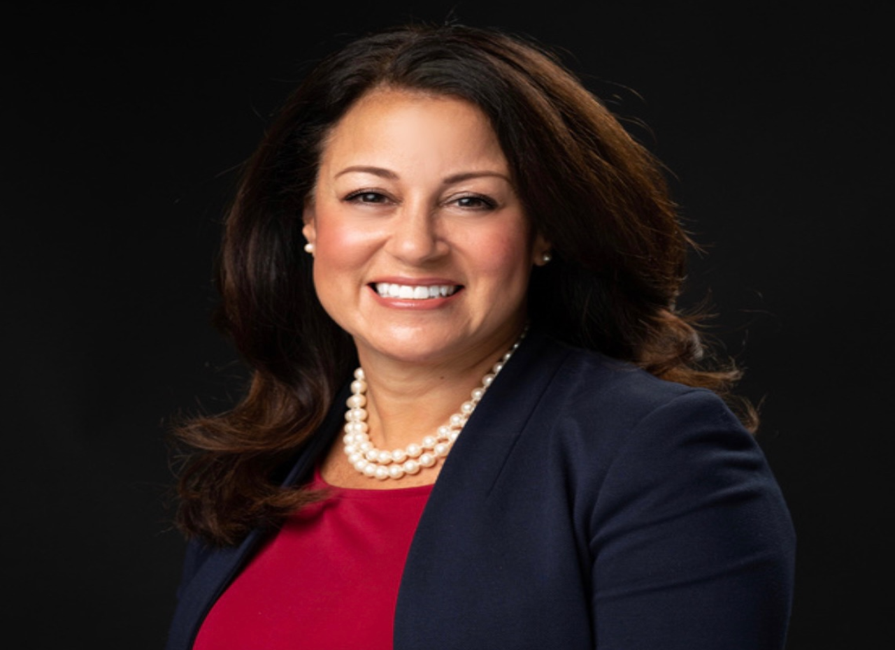 Raquel Arredondo, Vicedecana de Diversidad, Equidad e Inclusión de la Penn Grad School of Education. Fotografía por cortesía de Raquel Arredondo. 