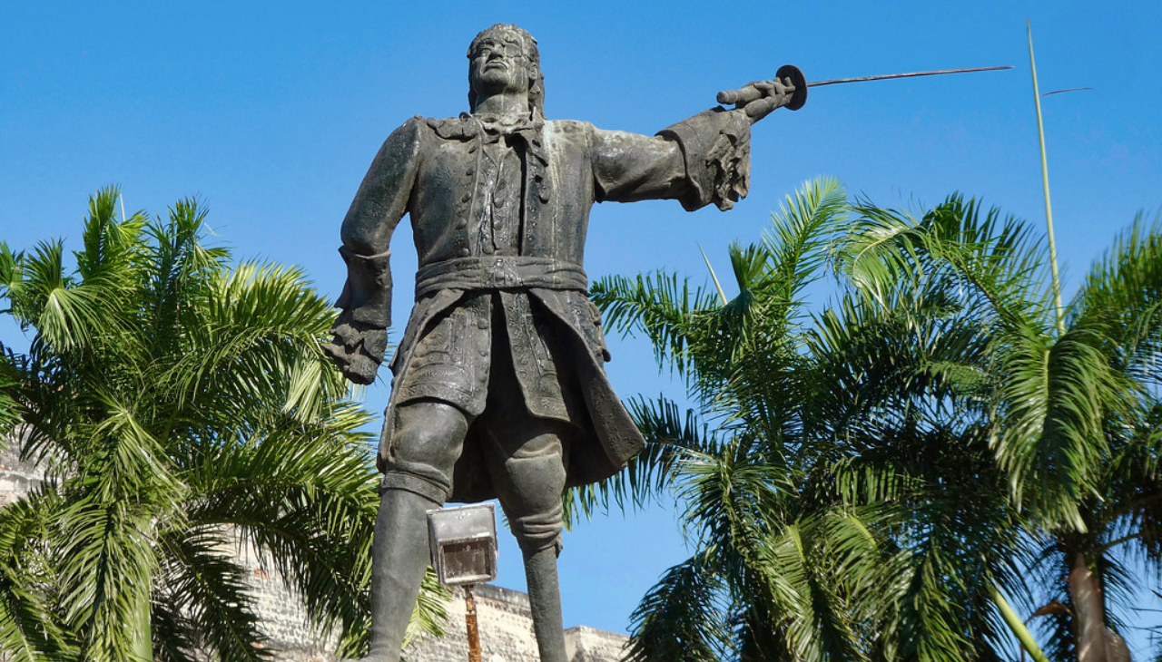 The statue of Blas de Lezo is located in the Castle of San Felipe de Barajas. Photo: Flickr