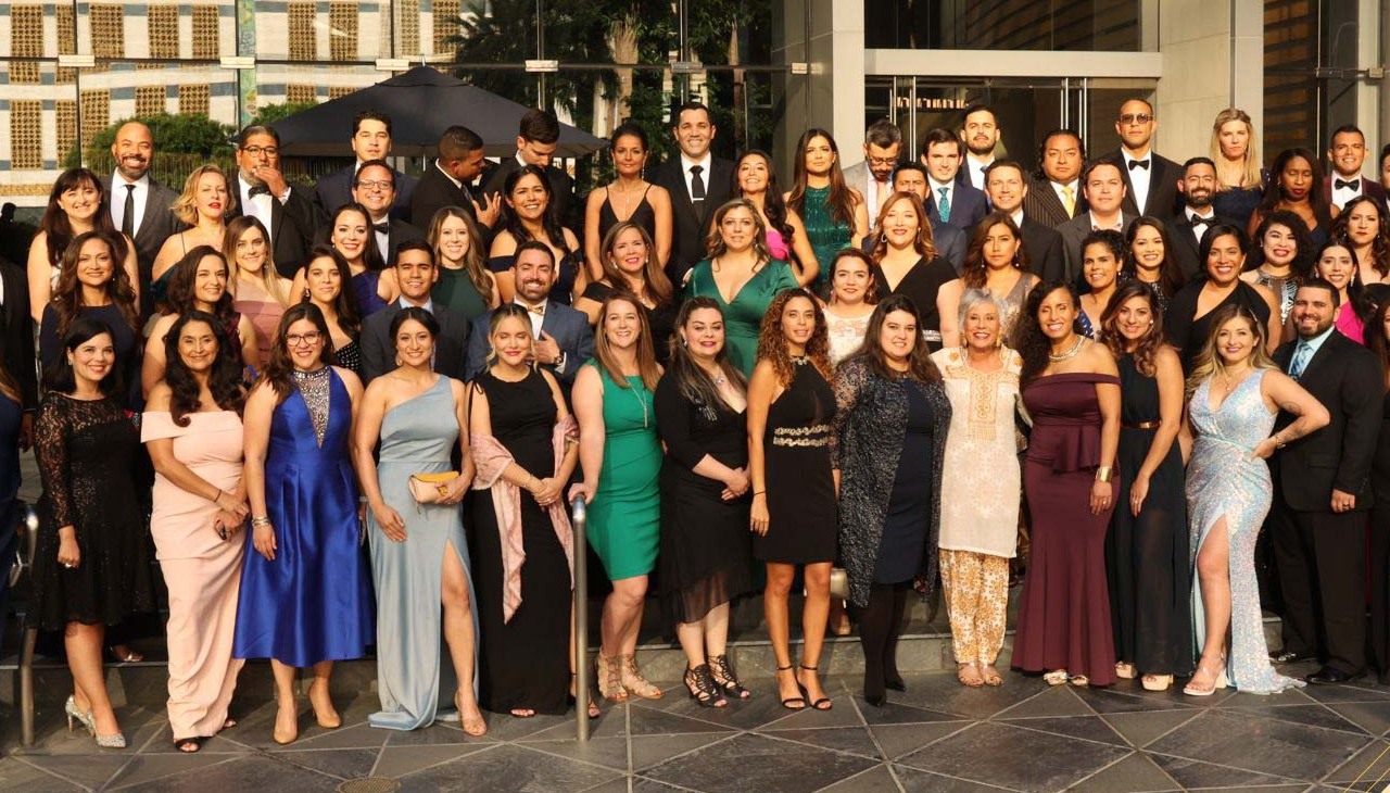 HACR Young Hispanic Corporate Achievers 2022. 