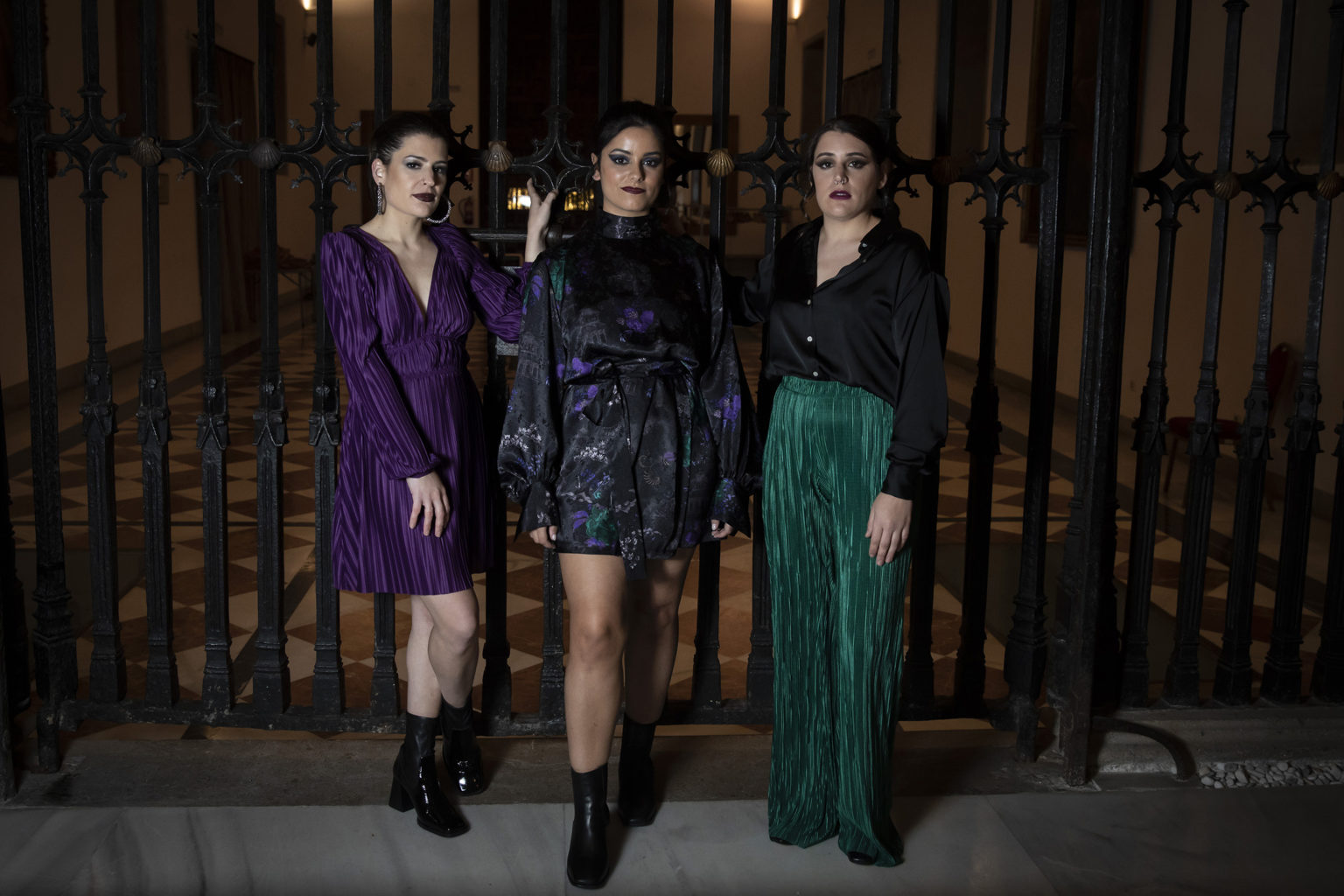 The trio Tanxugueiras combine traditional Galician music with modern sounds