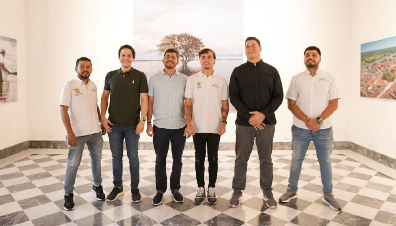 Photographers and designers from Bolivar were in charge of presenting their works in the exhibition. Photo: courtesy of ICULTUR