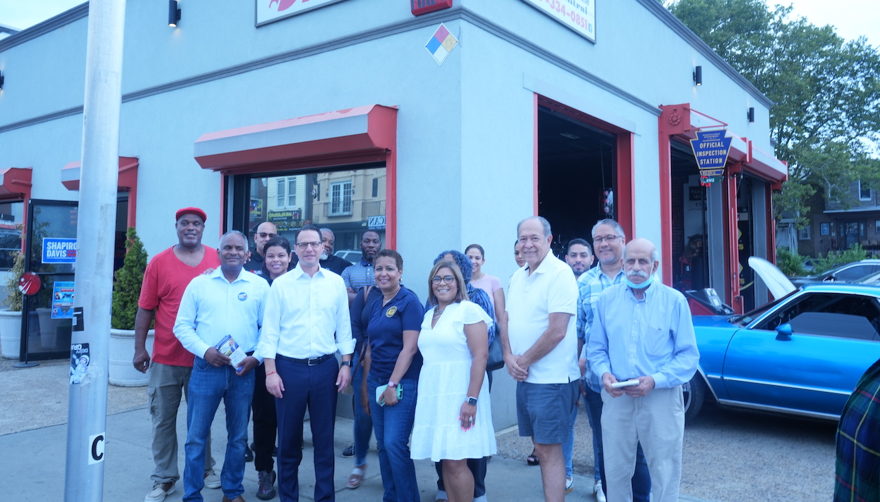 Shapiro stopped by local Latino owned businesses in North Philly and spoke with owners. 