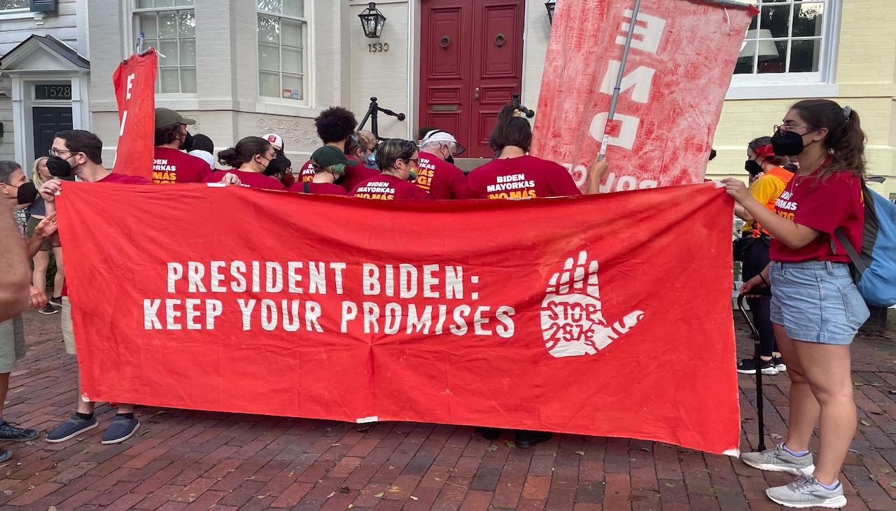 Pictured: DC-based advocacy group Voces de la Frontera protest at DHS Secretary home.