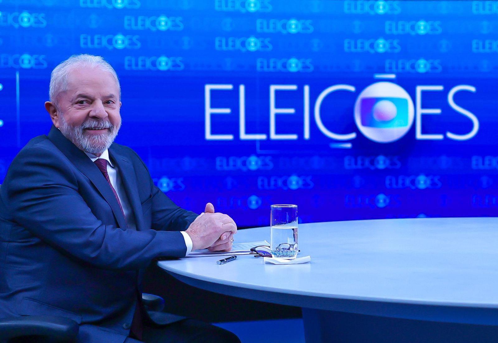 Lula expresó que las tres palabras de su Gobierno serán: "credibilidad, previsibilidad y estabilidad". Twitter de @ricardostuckert.