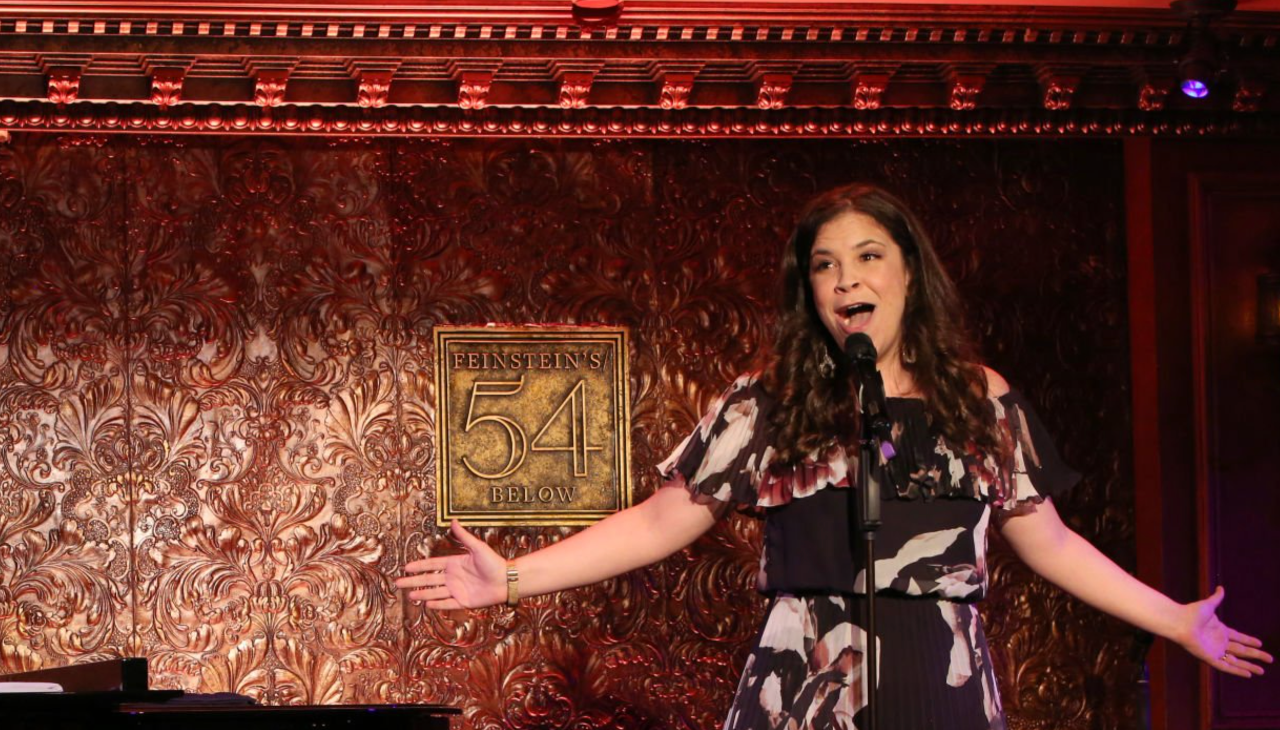 Latina actress Lindsay Mendez has been cast in Off-Broadway's "Merrily We Roll Along". Photo: Getty. 