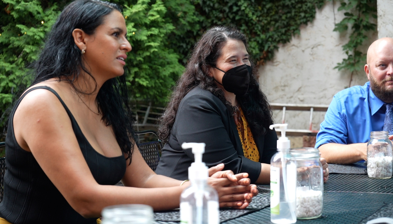 SBA Administrator Isabel Guzman and Jennifer Gomez-Hardy, one half of the ownership group for Lou & Choo's Lounge in Nicetown. Photo: Alan Nuñez/AL DÍA News.