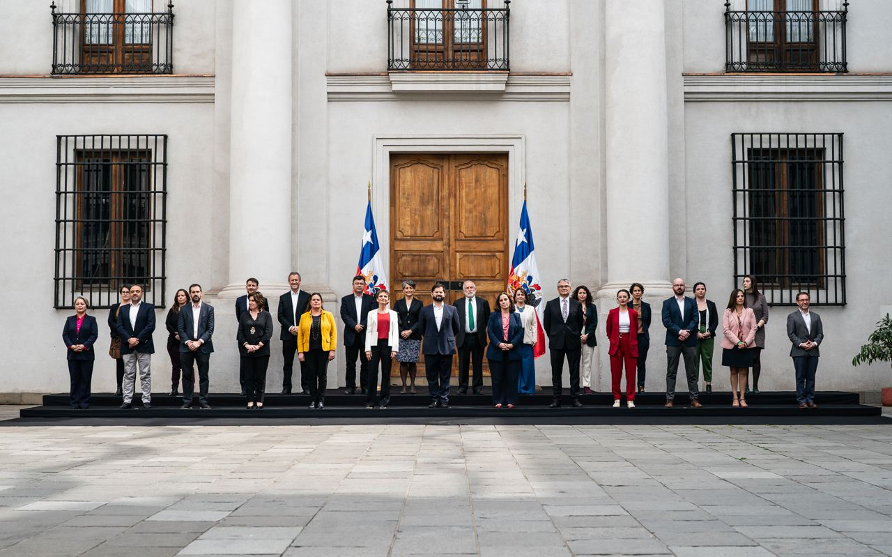 El ajuste al gabinete permitirá redoblar los esfuerzos para llegar a soluciones rápidas y concretas de lo que afecta al país. Twitter de @gabrielboric.