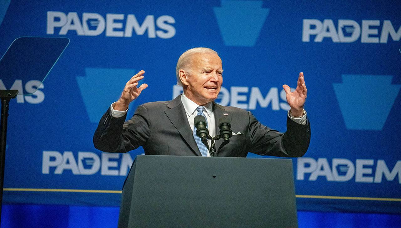 President Joe Biden was the guest speaker at the third annual PADEMS Independence Dinner. Photos: Peter fitzpatrick/AL DIA News