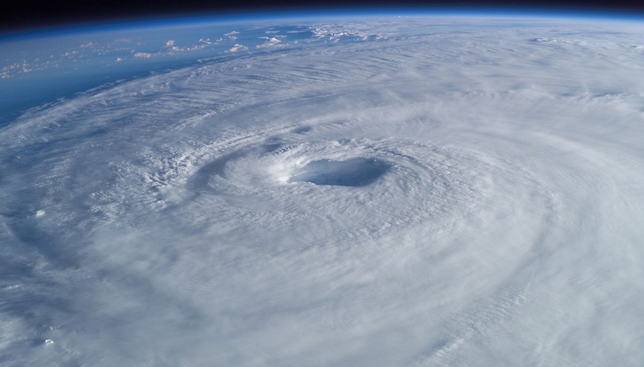 Satelital image of a hurricane. 