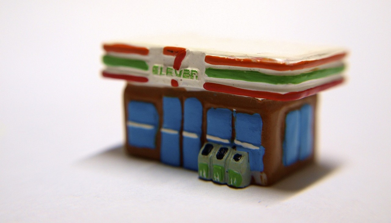 7-Eleven store clay replica.