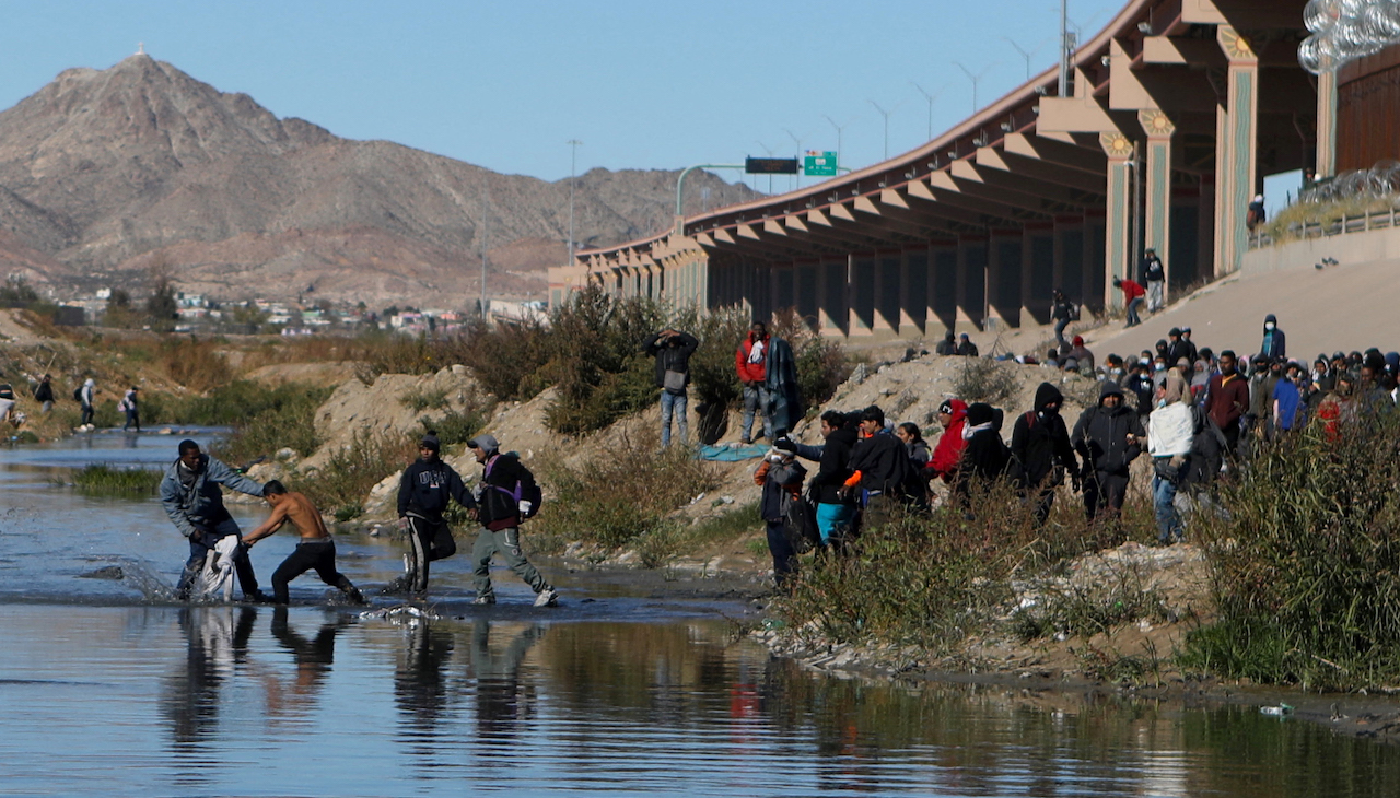 As Biden Title 42 comes to an end, border crossings are set to significantly increase. 