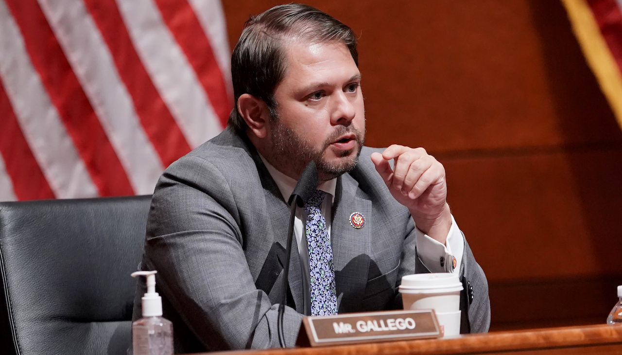 Rep. Gallego announces his Senate run. 