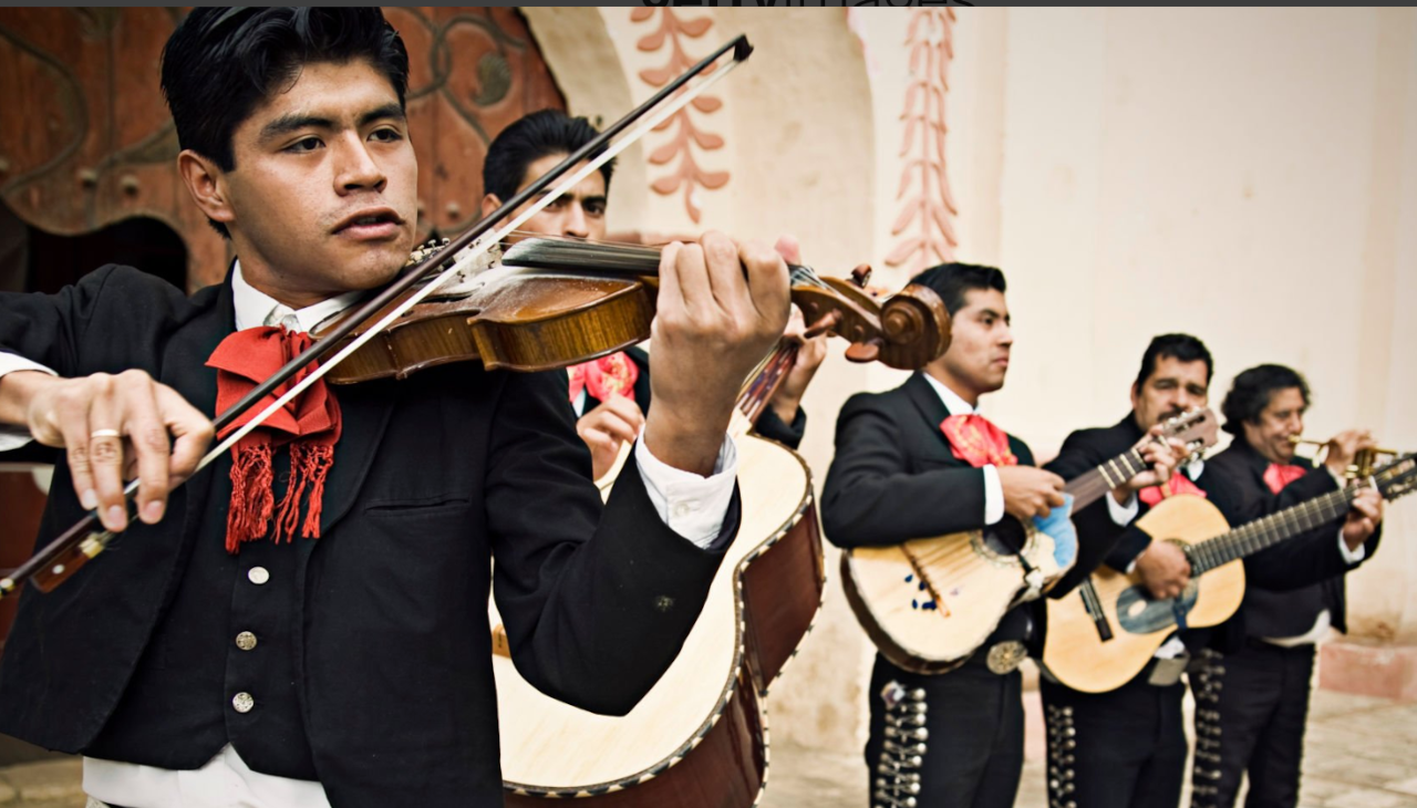 The dramatic series seeks to reflect the reality experienced in mariachi competitions in schools in the United States. Photo: Getty.