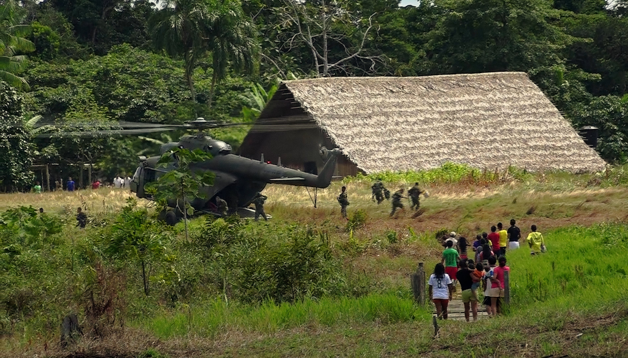 The documentary Ajenos a la paz seeks to encourage a dialogue on the social reintegration of former FARC guerrillas in Colombia. Photo: Courtesy of Ajenos a la paz.