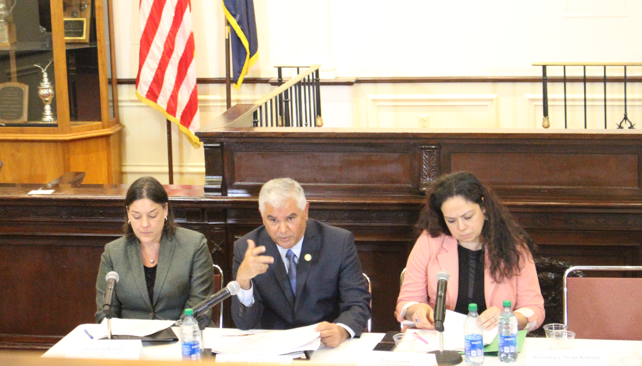 US Attorney Jacqueline Romero (left), Chief Judge Juan Sánchez (center), and City Solicitor Diana Cortés (right). Photo: Jensen Toussaint/AL DÍA News.