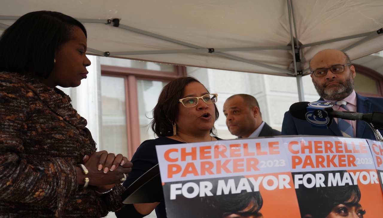 Left to right: mayoral candidate Cherelle Parker, State Reps. Donna Bullock, José Giral, and former State Rep. Ángel Cruz. Photo: Carlos Nogueras / AL DÍA News