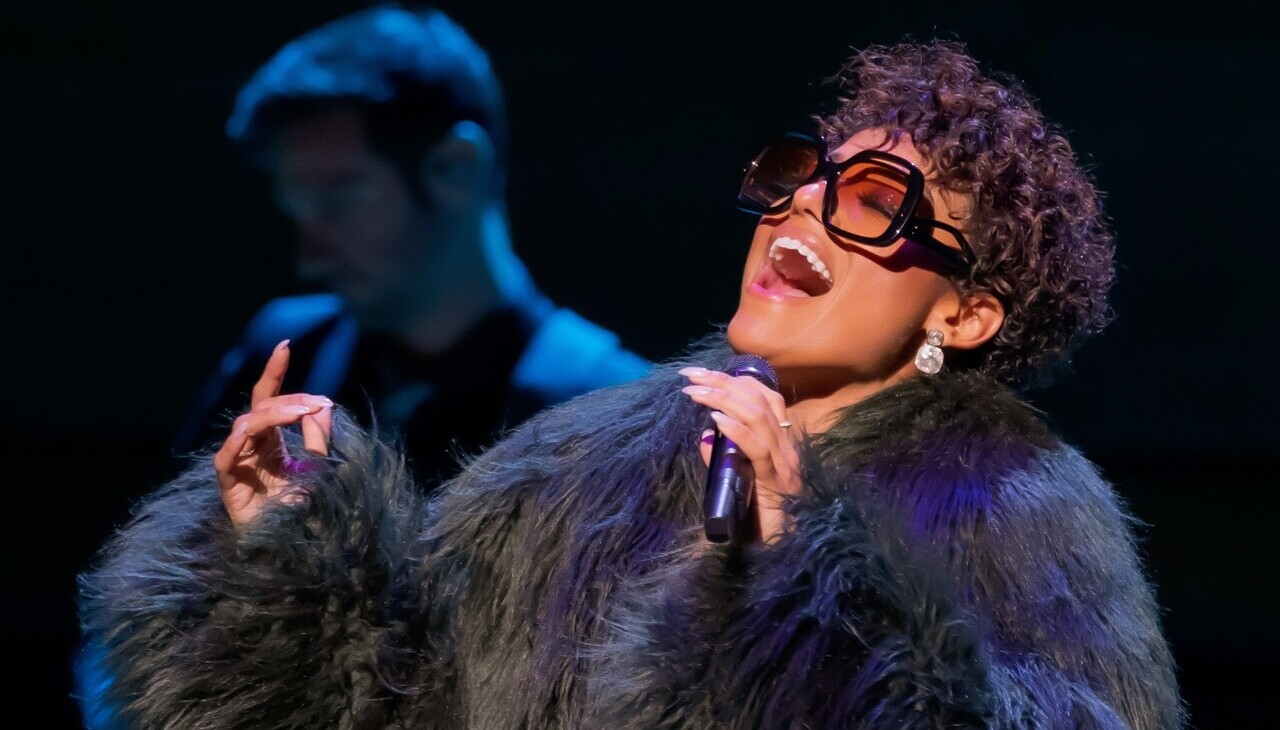 Ariana DeBose performing on Lincoln Center.