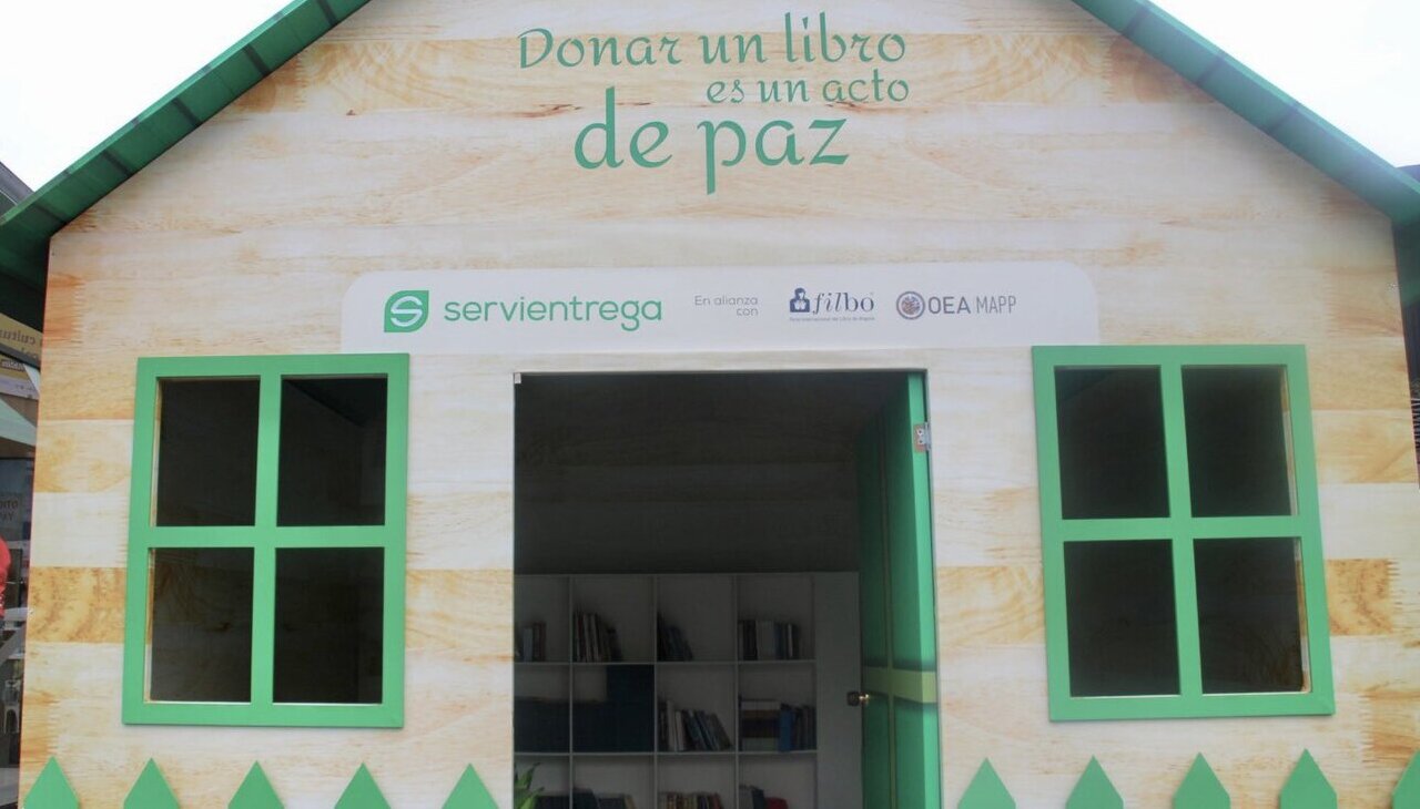 Place where people can donate books in Corferias. 