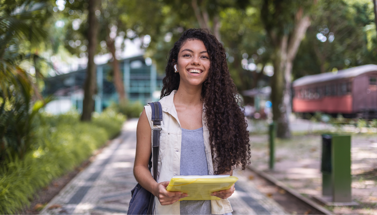 The organization will choose five students from California and five from Texas to be part of the program. Photo: Wagnerokasaki / Getty