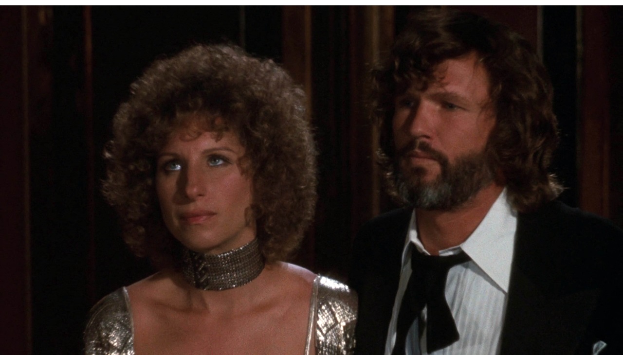 Barbra Streisand and Kris Kristofferson in "A star is born". Photo by Warner Bros. - Barwood Films - F / Collection ChristopheL via AFP