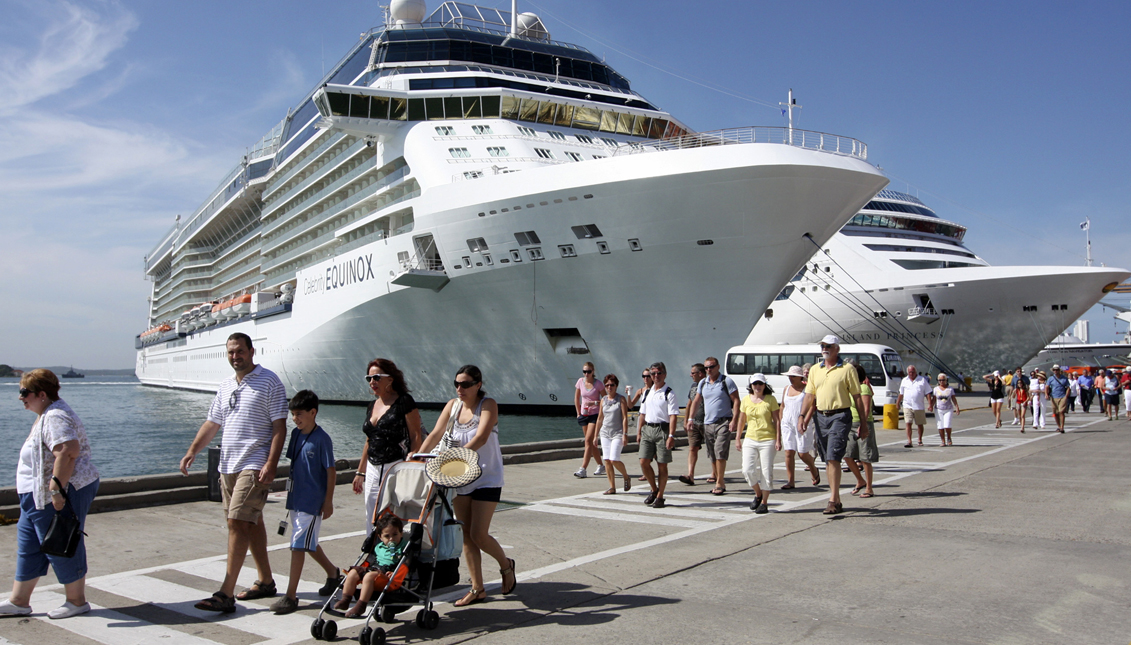 Tourists arriving in Cartagena. Photo: Getty Images