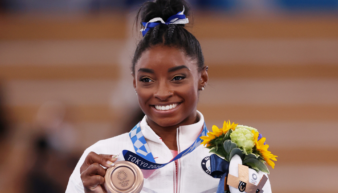 Simone Biles gana bronce en Tokio 2020. Getty Images