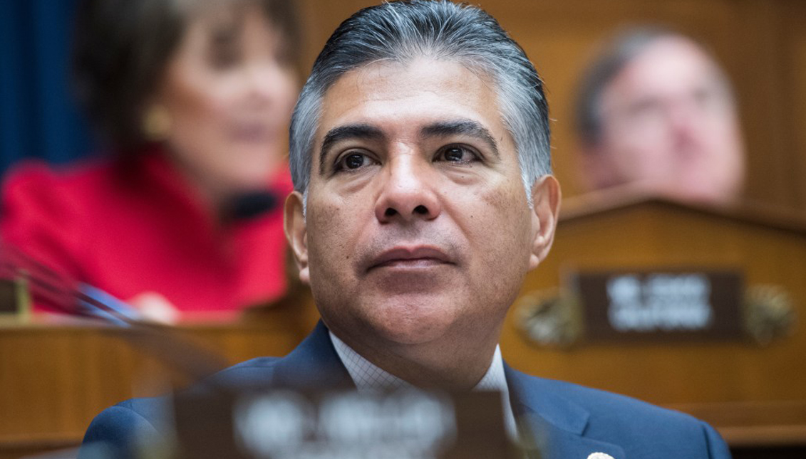 Rep. Tony Cárdenas (D-CA) announces his run for Assistant Speaker of the House. Photo: Tom Williams / CQ Roll Call)