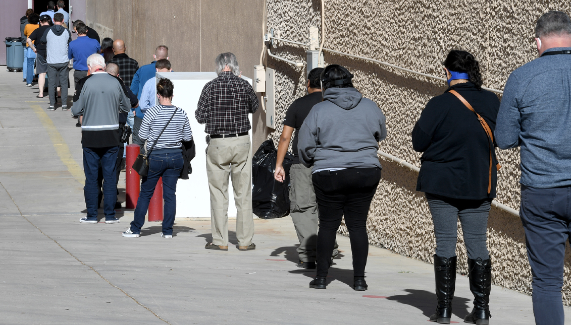 Large portions of the Latino community remain unvaccinated as COVID-19 variants spread. Photo: Getty Images 
