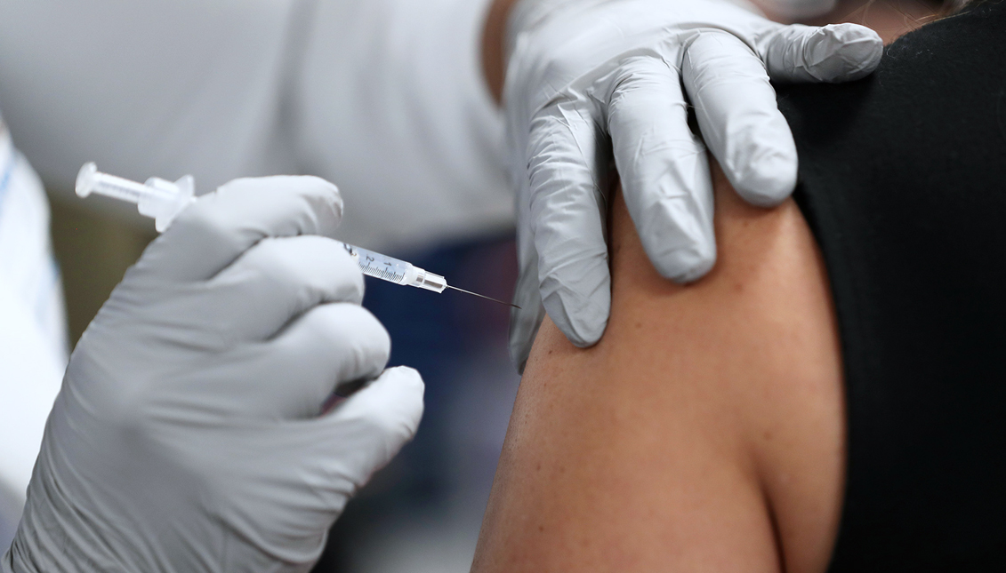 More than 180,000 vaccines have been administered in Philadelphia. Latinxs have currently received less than 5,000 in the city, making up only 3% of the total. Gettyimages