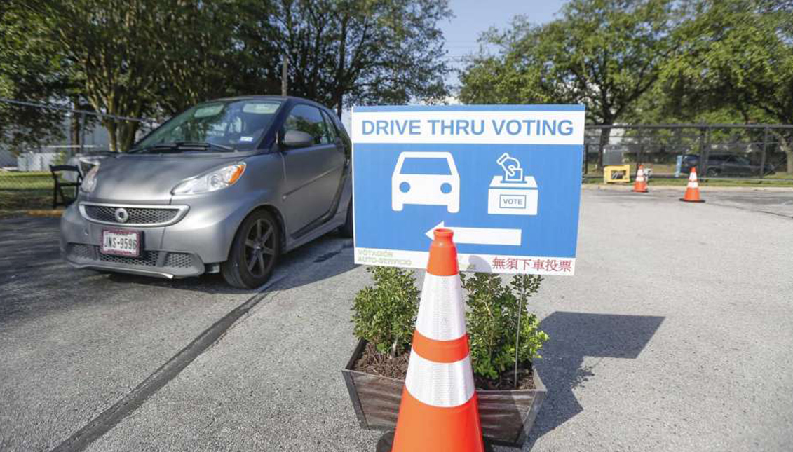 127,000 drive-thru votes may be safe, but nine of 10 locations in Harris County are still shut down on Nov. 3. Photo: Houston Chronicle
