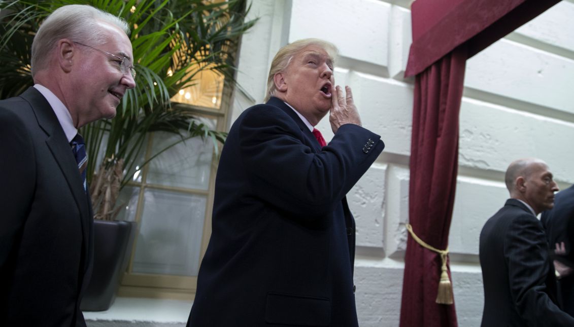 US President Donald J. Trump (C) and Human Services secretary Tom Price (L) walk to a meeting with House Republicans to encourage a deal on the American Health Care Act in the US Capitol in Washington, DC, USA, 21 March 2017. EPA/SHAWN THEW
