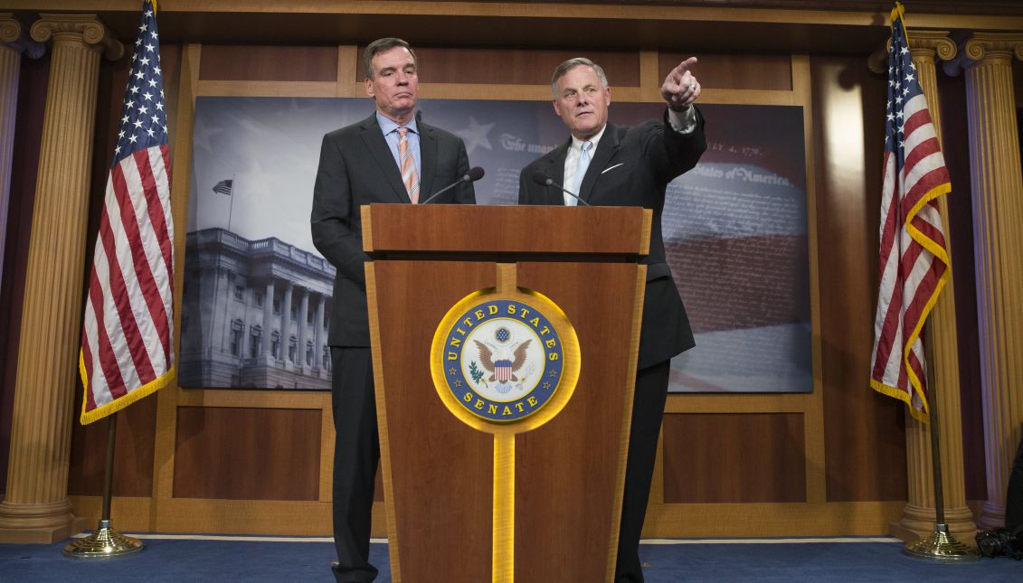 Chairman of the Senate Select Committee on Intelligence Republican Richard Burr (R) and ranking member of the Senate Select Committee on Intelligence Democrat Mark Warner (L) hold a news conference on the committee's investigation into Russian interference in the 2016 presidential election, on Capitol Hill in Washington, DC, USA, 29 March 2017. EPA/MICHAEL REYNOLDS
