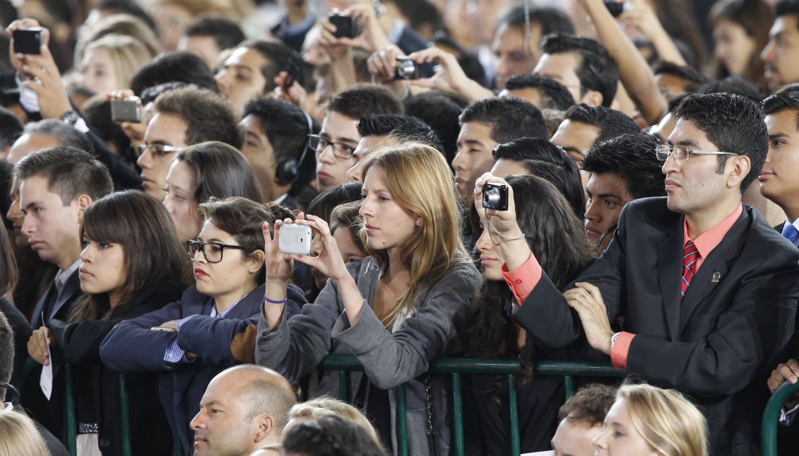  Students during a public event in Mexico City, Mexico, on May 3, 2017. EFE/Jorge Nuñez
