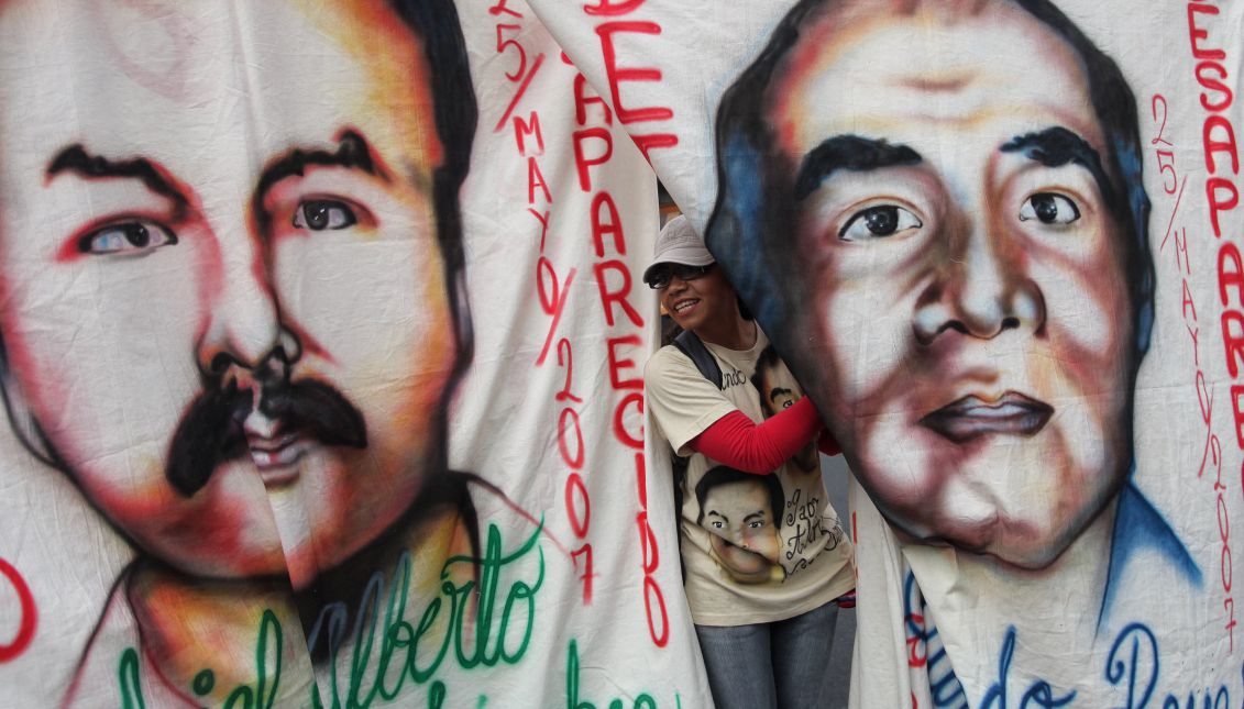 Protesters march against forced disappearances in Mexico City, Mexico, May 30, 2017. EFE/SASHENKA GUTIERREZ
