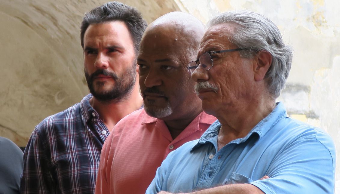 Actors Edward James Olmos (R), Laurence Fishburne (C) and Juan Pablo Raba during a press conference in San Juan, Puerto Rico, June 8, 2017. EFE/Jorge Muñiz