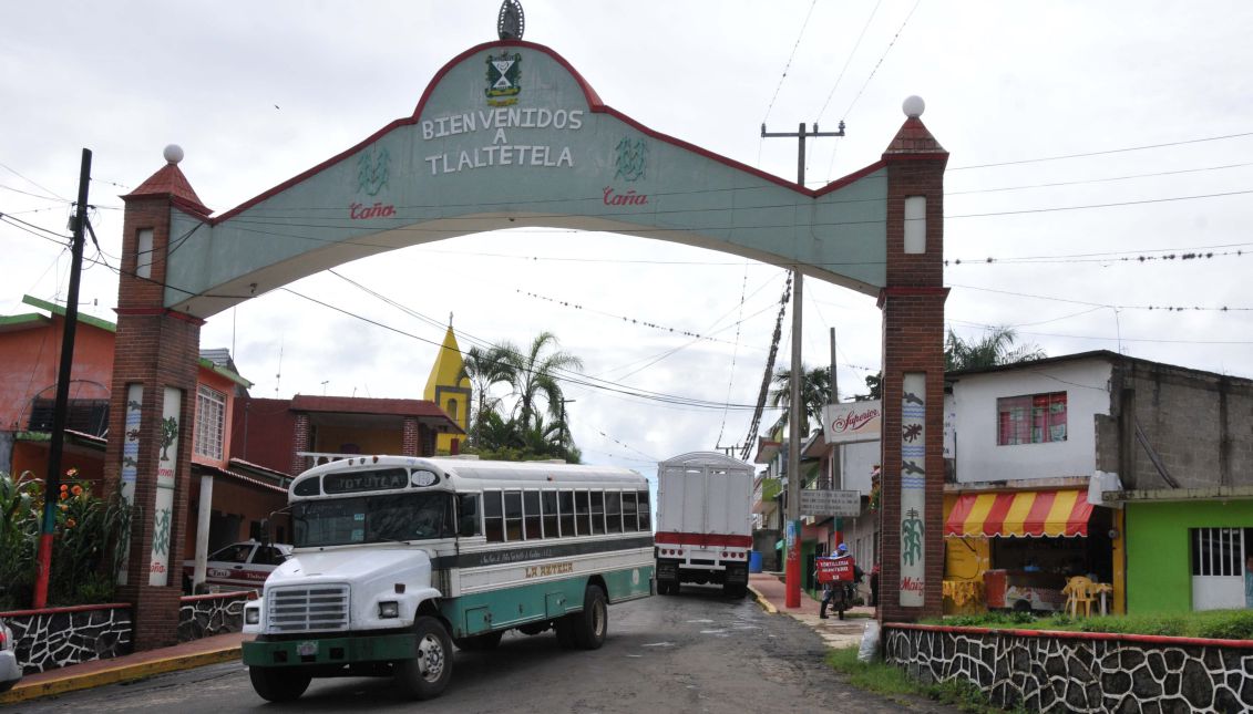 A view of of Tlaltetela, a small village in the Mexican state of Veracruz on June 17, 2017. EFE/Miguel Angel Cardona
