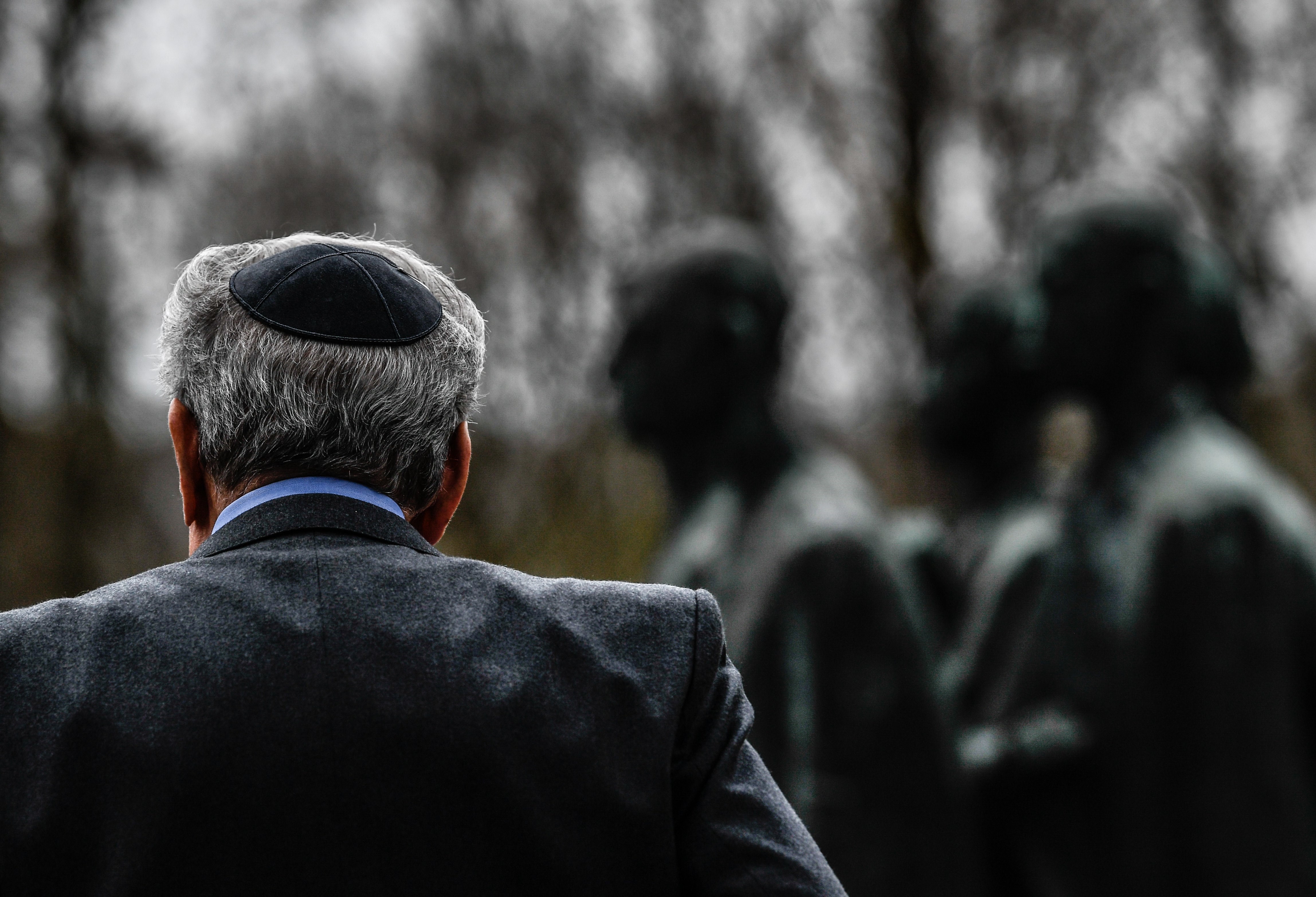 Concentration camp survivor Jerry Wartzki from the USA attends a ceremony marking the 73rd anniversary of the liberation of the Mittelbau-Dora concentration camp, in Nordhausen, Germany, Apr. 11, 2018. EPA-EFE/FILIP SINGER