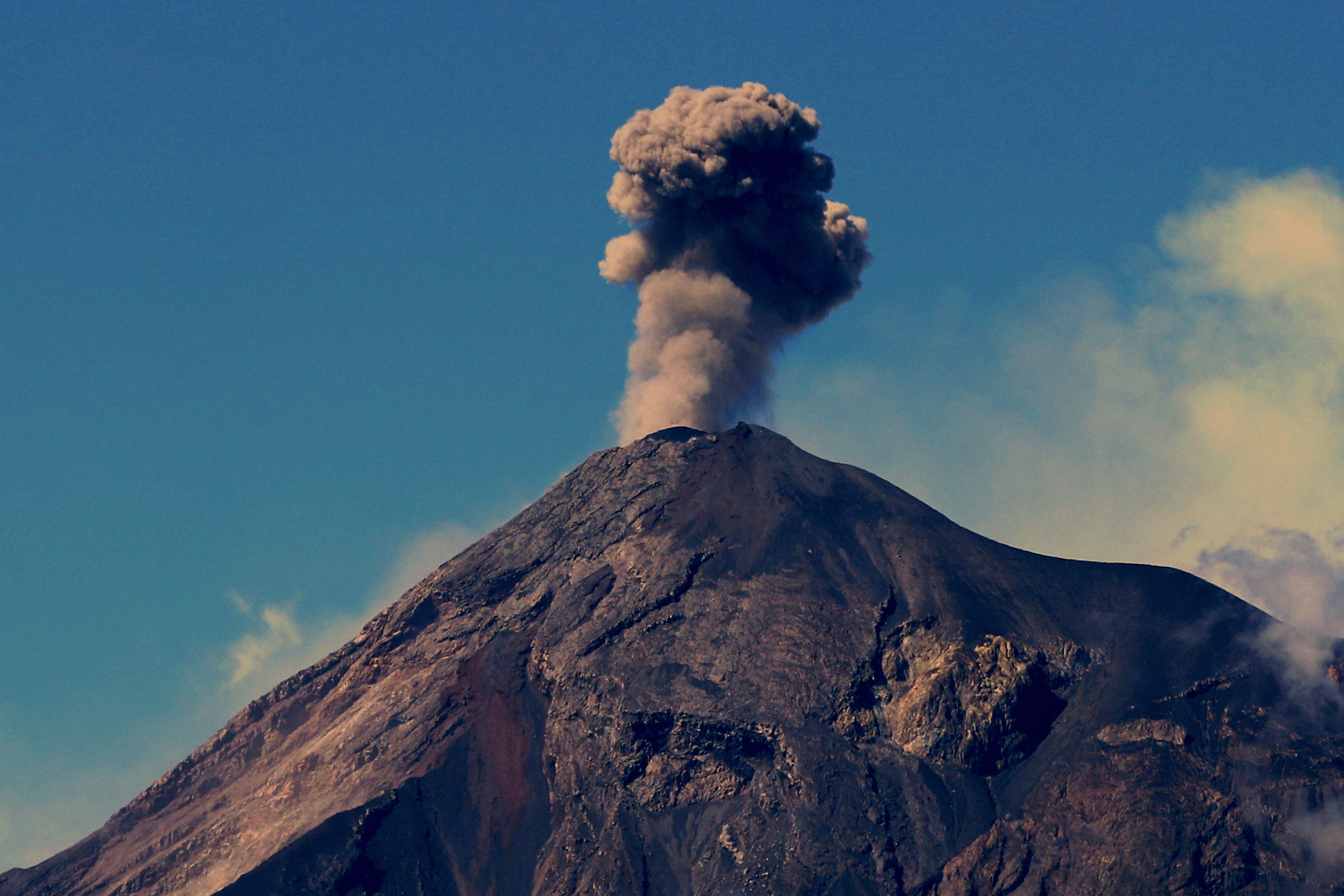 A view of the Fuego volcano, from Alotenango, Guatemala, 06 November 2018.  EFE-EPA/Esteban Biba
