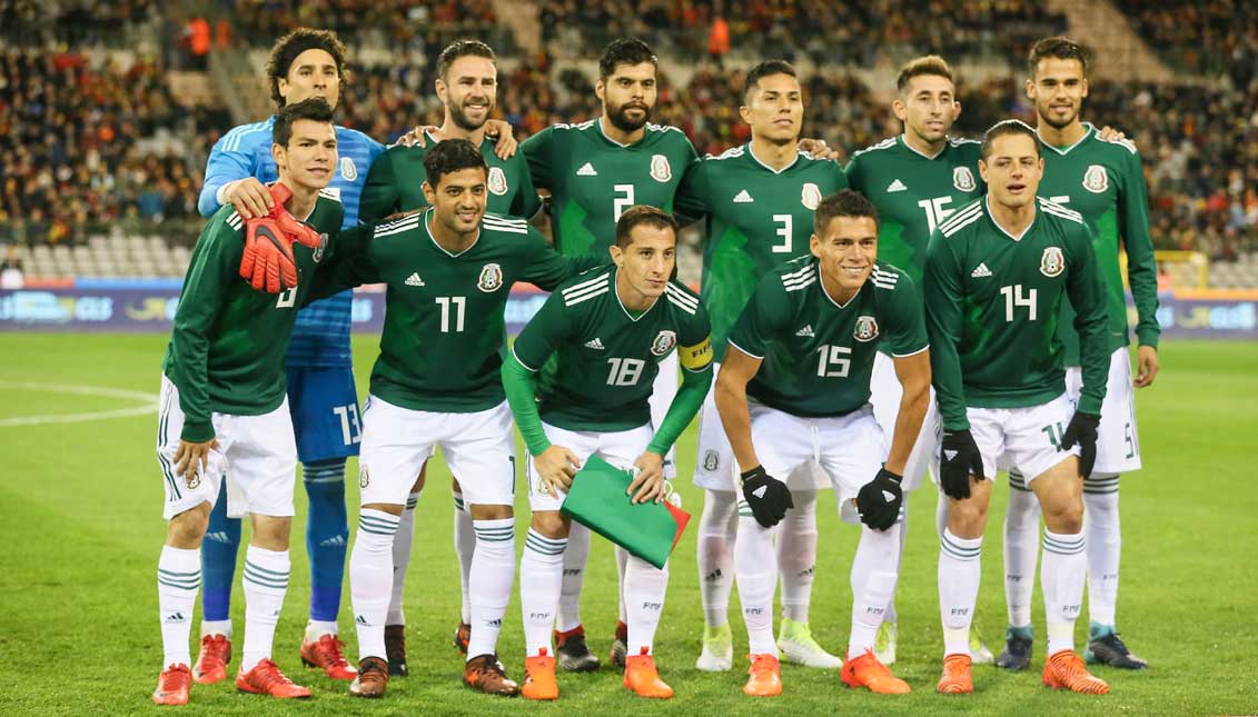 Quedan todavía poco más de seis meses para que el balón comience a rodar en Rusia 2018. Tiempo suficiente para que el veterano entrenador colombiano, Juan Carlos Osorio, prepare a la selección mexicana para volver a recorrer un camino complicadísimo en una Copa del Mundo.
