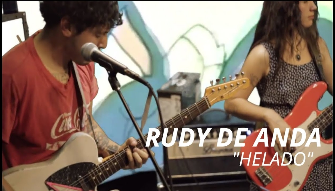 Rudy de Anda is a Mexican-American artist who presents a discography from psychedelic grunge to indie. Photo: Youtube