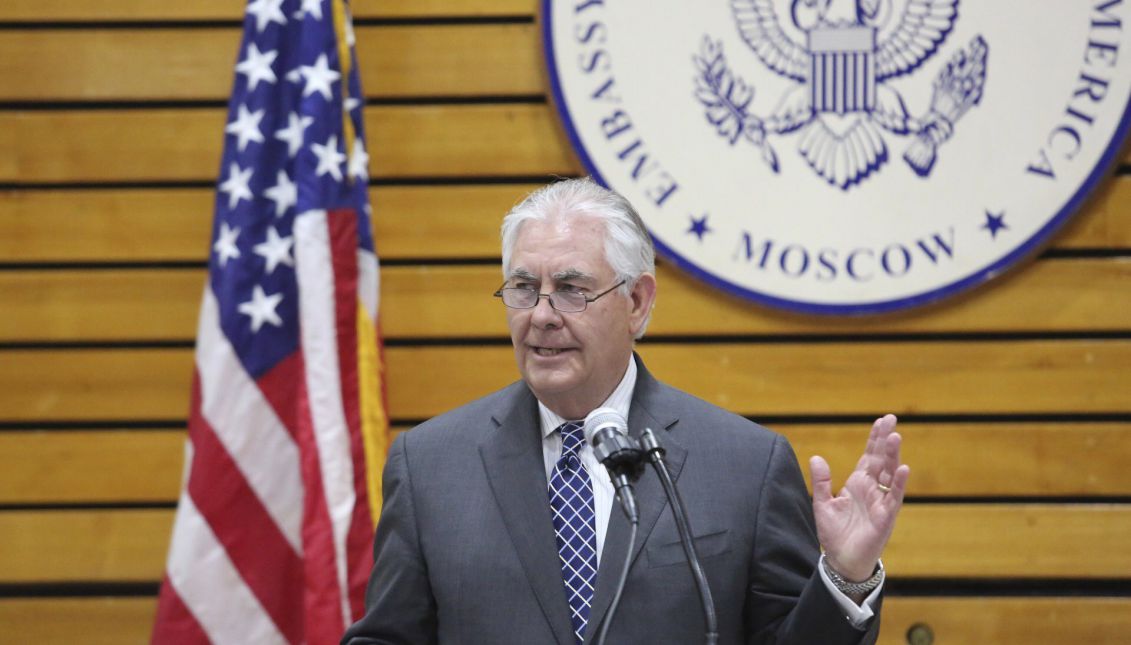 Secretary of State Rex Tillerson at the US embassy in Moscow, on Tuesday evening. Photo: Serguéi Lavrov/EFE
