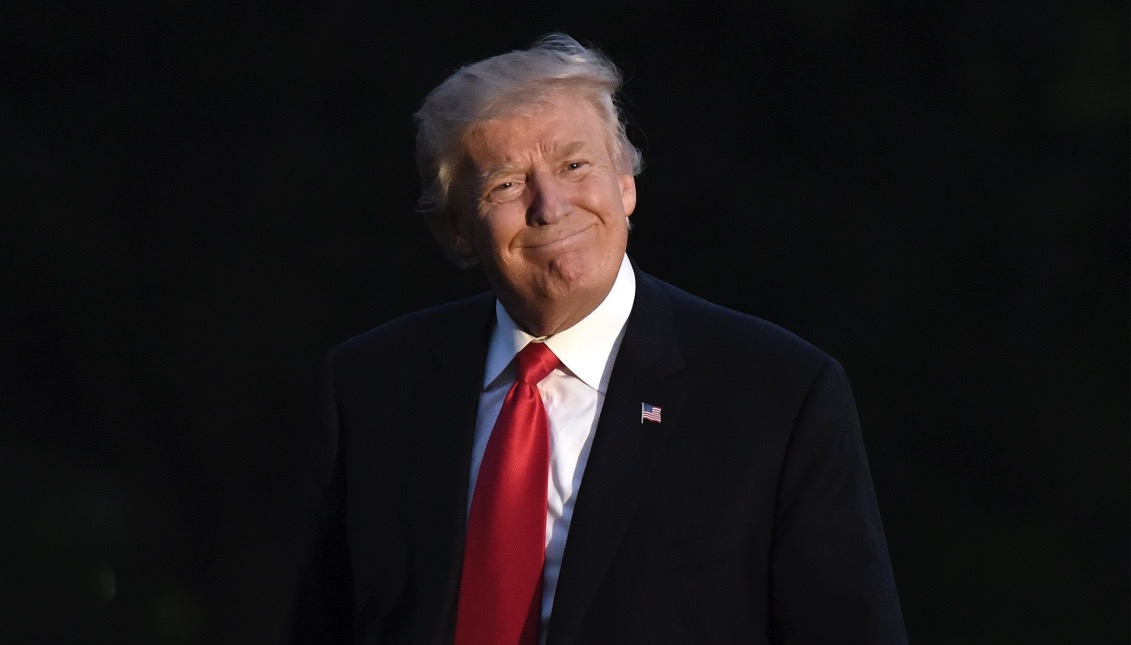 President Donald J. Trump waves as he returns to the White House in Washington, DC, USA, 08 July 2017, after attending the G20 Summit (G-20 or Group of Twenty) in Hamburg, Germany.