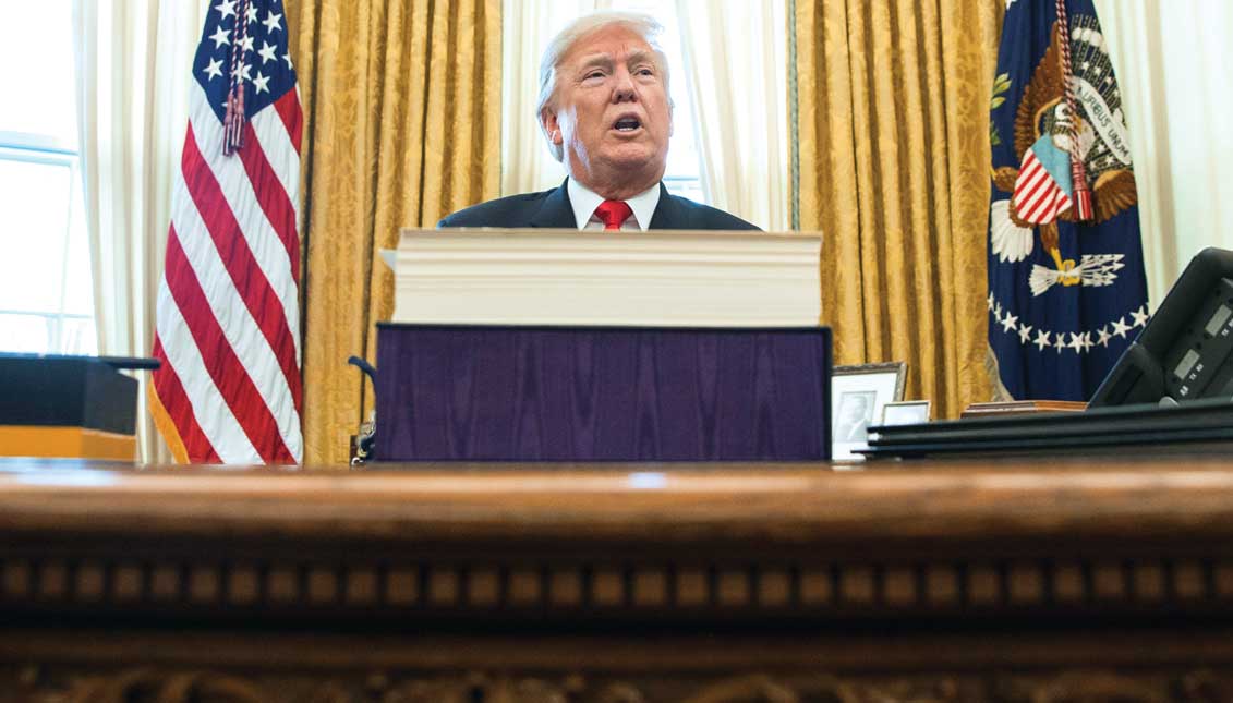 El presidente Donald Trump en declaraciones tras la firma de la ambiciosa reforma fiscal que incluye notables recortes de impuestos para empresas y trabajadores. EFE