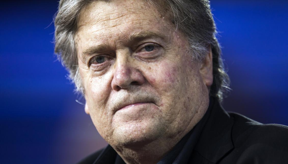 Bannon, a controversial figure linked to the extreme right and populism, left office on Friday, August 18, 2017, after losing in the last weeks the trust of US President Donald Trump. EFE / Jim Lo Scalzo / ARCHIVE