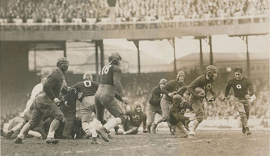 Photo of the Frankford Yellow Jackets versus the New York Giants in 1929.