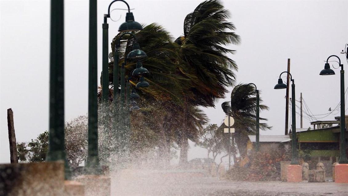 Winds of up to 250 kilometers per hour have hit the island of Puerto Rico this Wednesday, September 20. Source: http://www.lanacion.com.ar/