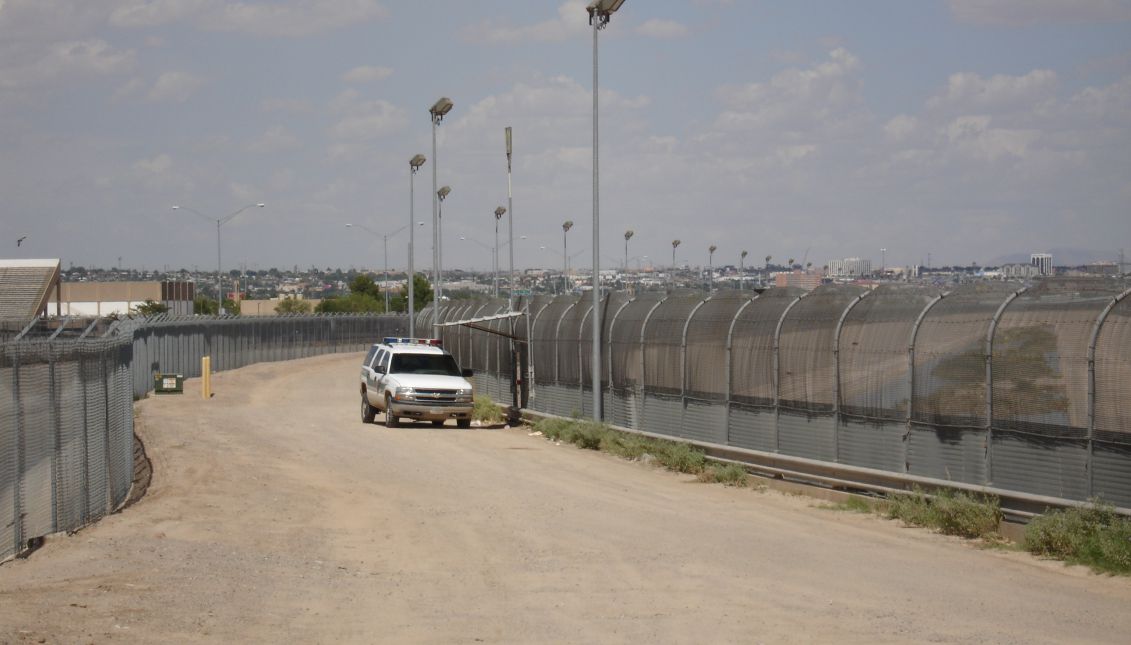 The U.S. border fence near EL PASO. Wikimedia
